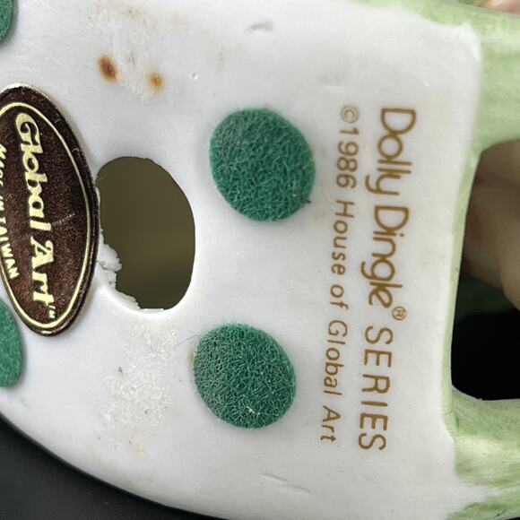 House of Global Art Figurines Dolly Dingle & Billy Bumps Christmas Rocking Chair - Picture 10 of 11